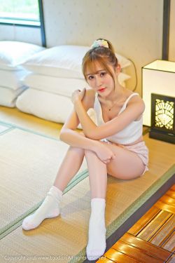 叶子楣女机器人