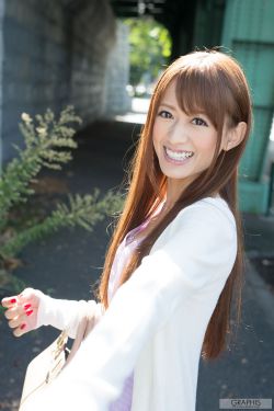 日本电影巜丰满的欲妇